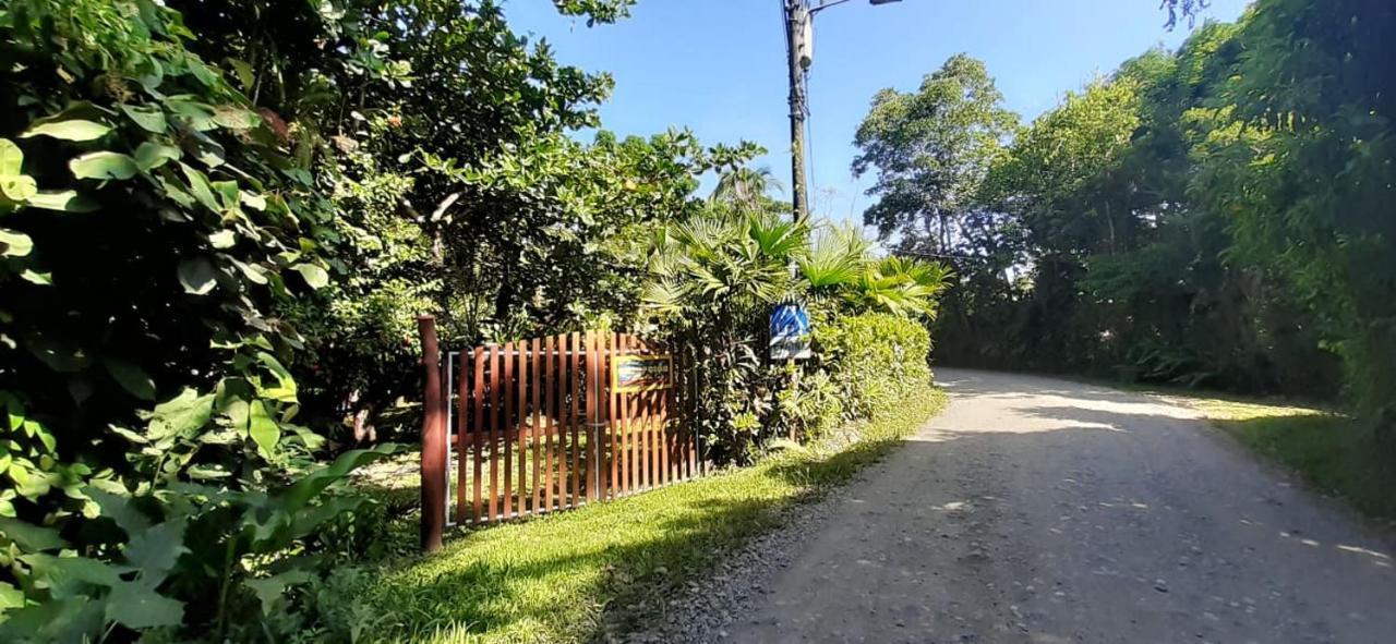 Cabinas Algebra Cahuita Exteriör bild